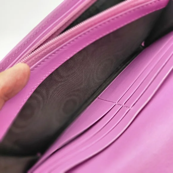Gucci GG Marmont Continental Long Wallet Matelasse Leather..Authentic w/COA. - Picture 15 of 17